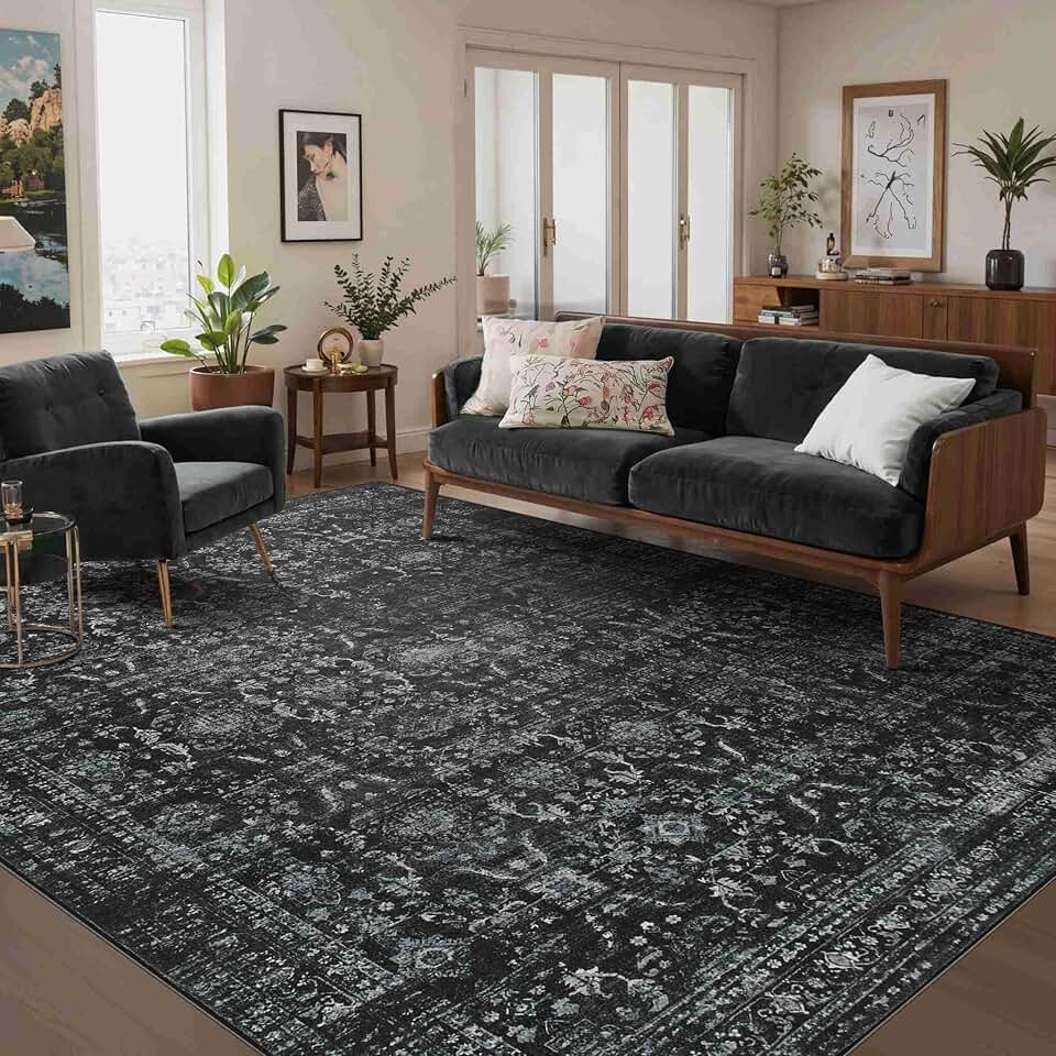 Vintage-Style Dark Rug (Distressed Pattern)